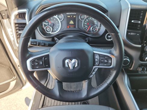 Used 2025 RAM 1500 Big Horn AWD/4WD image 18