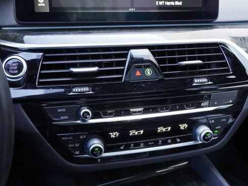 Certified 2023 BMW 530e xDrive w/ Premium Package AWD/4WD image 29