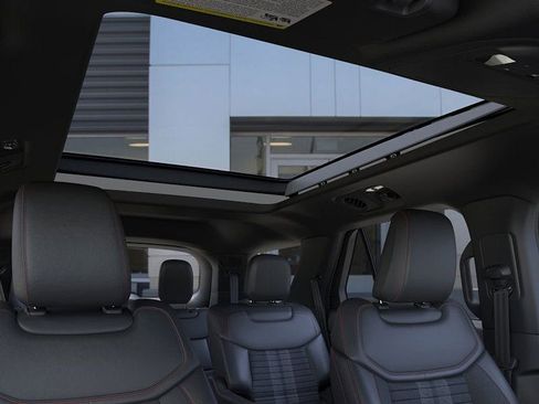 New 2026 Ford Explorer ST-Line w/ ST-Line Street Pack image 22