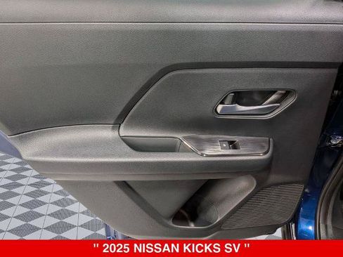 Certified 2025 Nissan Kicks SV w/ SV Premium Package AWD/4WD image 29