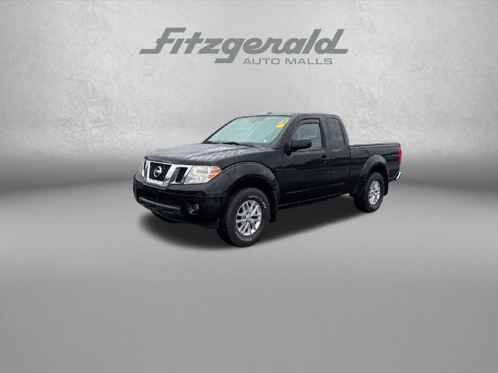 Used 2014 Nissan Frontier SV w/ SV Value Truck Package AWD/4WD image 3