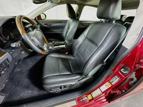 Used 2013 Lexus ES 350 w/ Luxury Pkg FWD image 27
