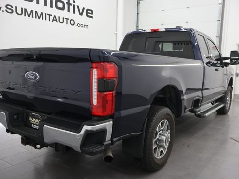 Used 2023 Ford F350 Lariat w/ FX4 Off-Road Package AWD/4WD image 4