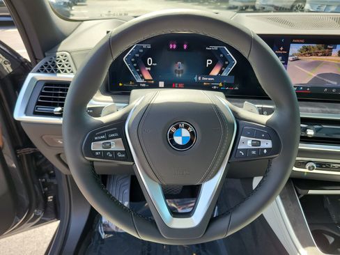New 2026 BMW X5 xDrive40i w/ Executive Package AWD/4WD image 22