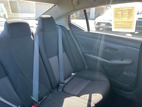 Used 2025 Nissan Sentra SV FWD image 37