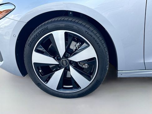 Used 2025 Audi A5 2.0T Premium w/ Convenience Package AWD/4WD image 42