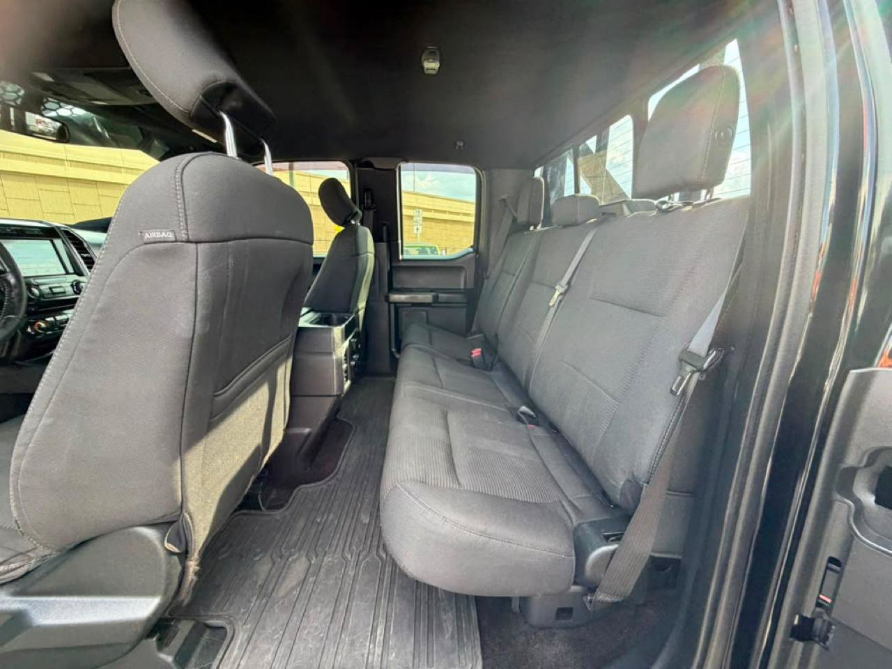 Used 2017 Ford F150 XLT w/ Equipment Group 302A Luxury AWD/4WD image 9