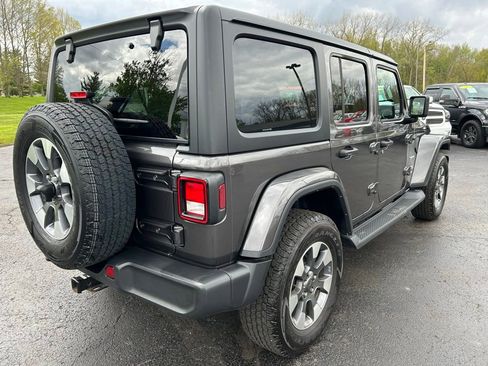 Used 2023 Jeep Wrangler Unlimited Sahara w/ Dual Top Group AWD/4WD image 3