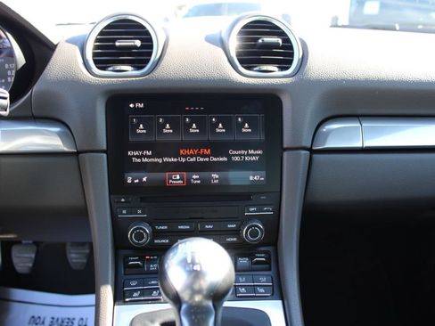 Used 2018 Porsche 718 Cayman RWD image 22