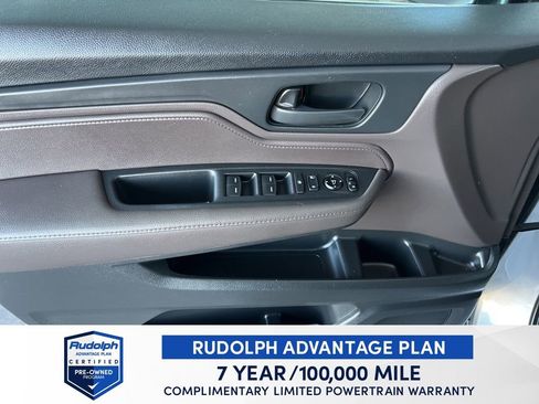Used 2019 Honda Odyssey EX image 11