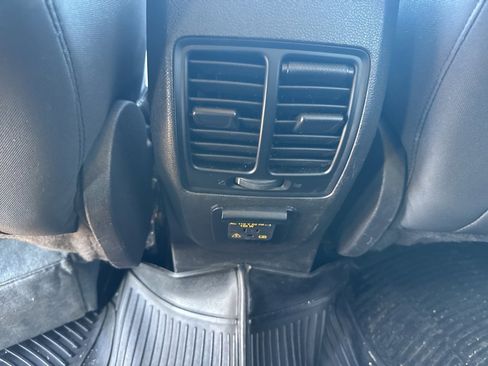 Used 2016 Ford Escape SE w/ Equipment Group 201A image 14