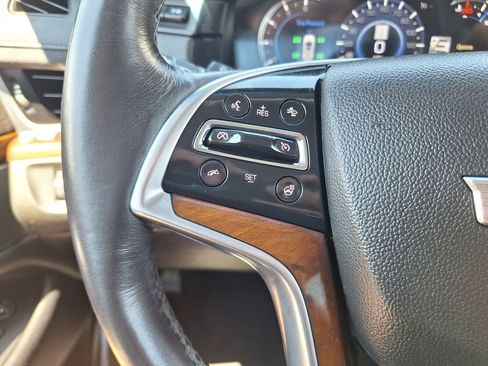 Used 2018 Cadillac Escalade ESV Luxury RWD image 20