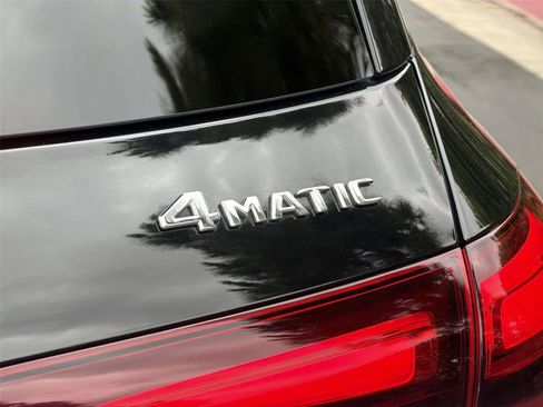 Used 2024 Mercedes-Benz GLE 450e 4MATIC image 8