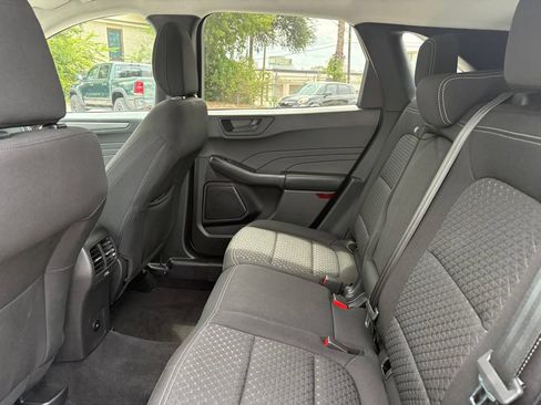 Used 2023 Ford Escape Active w/ Tech Pack #1 AWD/4WD image 14