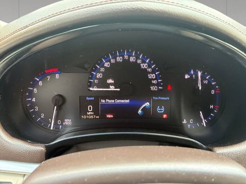 Used 2013 Cadillac XTS FWD image 14
