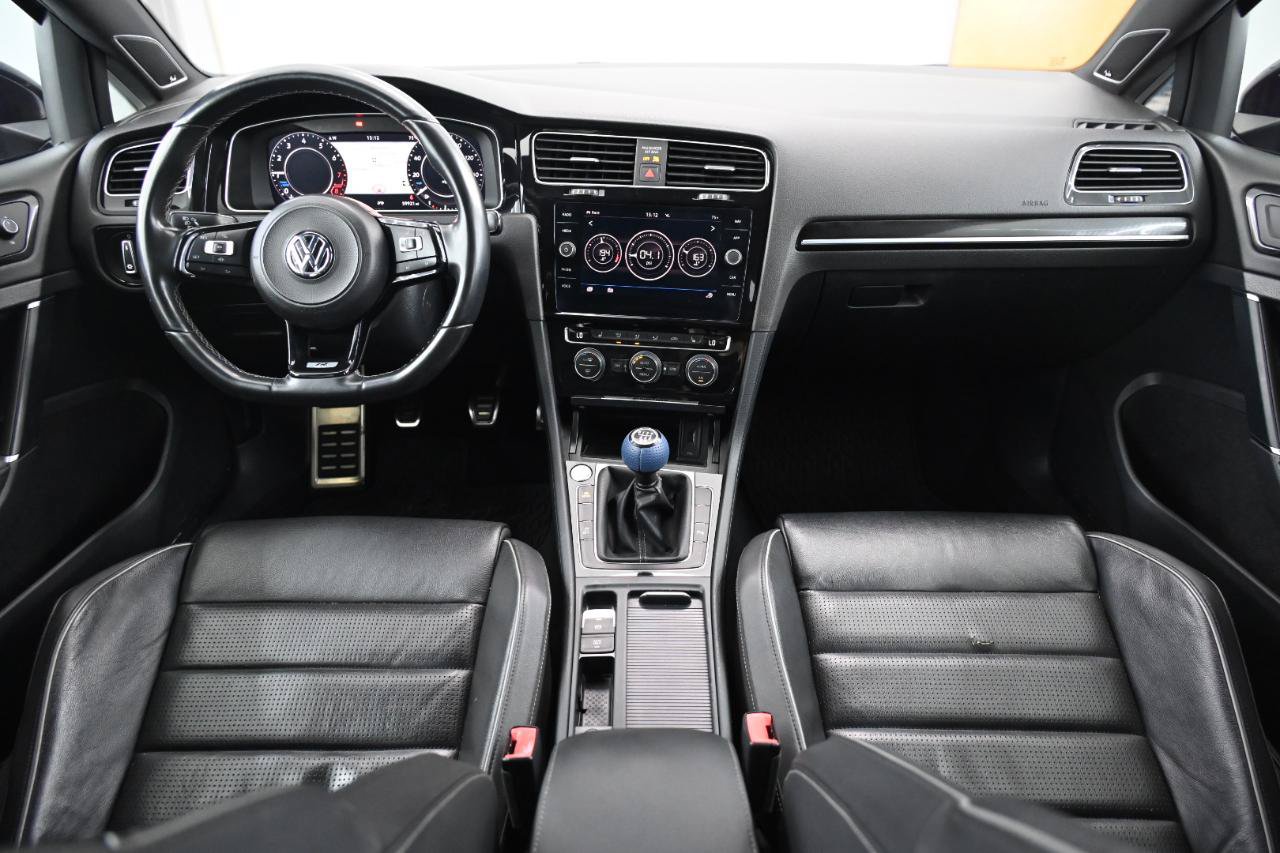 Used 2019 Volkswagen Golf R 4-Door AWD/4WD image 22