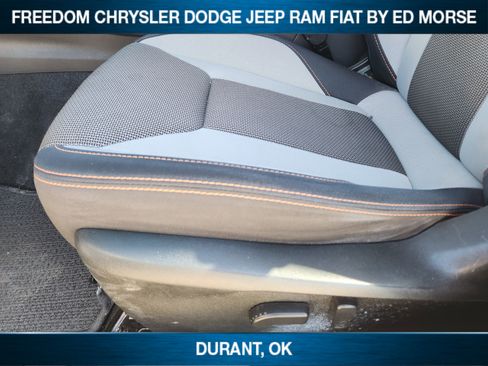 Used 2020 Subaru Crosstrek 2.0i Premium w/ Moonroof Package 2 image 18