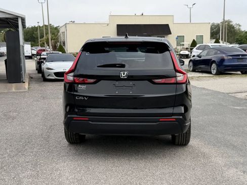 Used 2023 Honda CR-V EX image 6