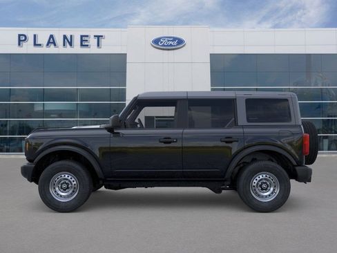 New 2026 Ford Bronco 4-Door image 3
