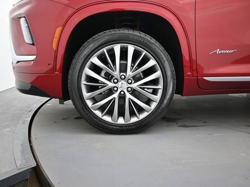 New 2026 Buick Enclave Avenir w/ Super Cruise Package image 8