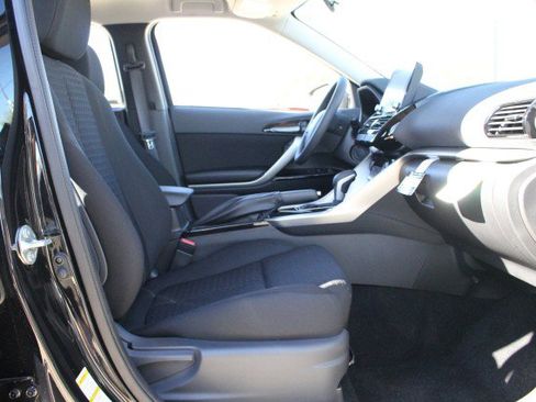 New 2026 Mitsubishi Eclipse Cross LE image 18