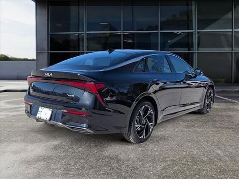 New 2026 Kia K5 GT-Line image 5