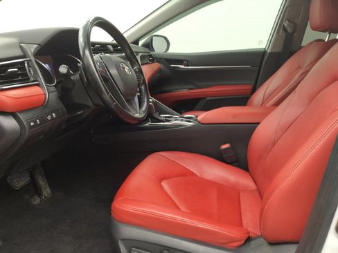 Used 2019 Toyota Camry XSE w/ 4 Season Floor Mat Package image 17