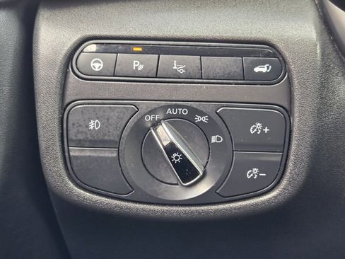 Used 2021 INFINITI QX50 Sensory image 19