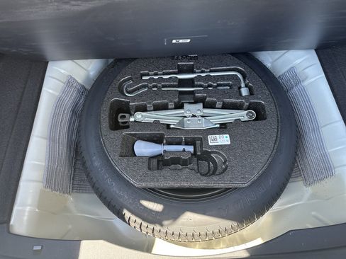 Certified 2025 Honda Civic Sport image 29