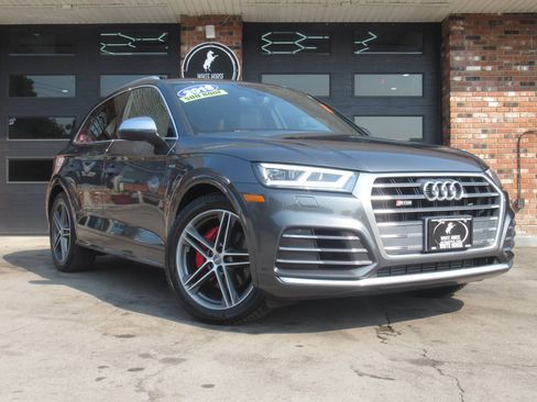 Used 2018 Audi SQ5 Premium Plus w/ S Sport Package AWD/4WD image 1