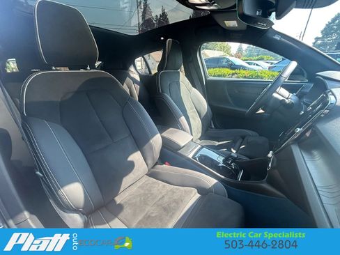 Used 2023 Volvo C40 P8 Recharge Plus AWD/4WD image 33