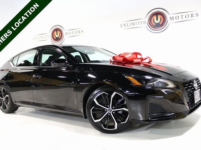 Used 2023 Nissan Altima 2.5 SR w/ SR Premium Package