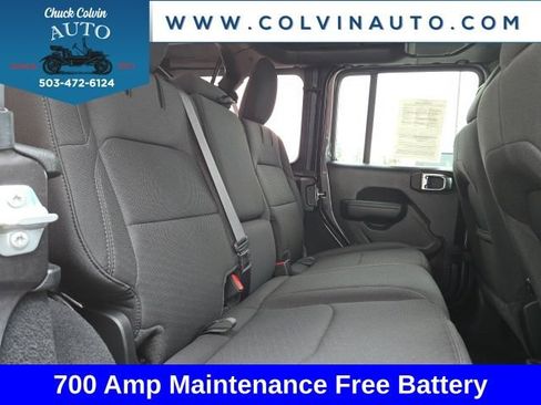 Used 2023 Jeep Wrangler Unlimited w/ Cold Weather Group AWD/4WD image 18