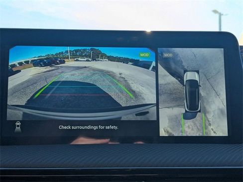 New 2026 Nissan Kicks SR image 21