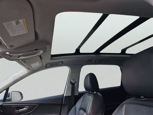 Certified 2022 Audi Q7 2.0T Premium image 15