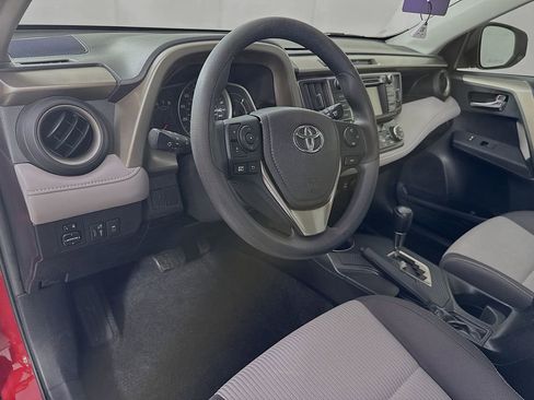 Used 2015 Toyota RAV4 XLE image 9
