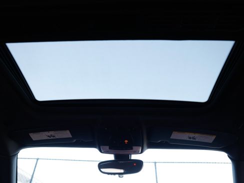 Used 2015 BMW M235i Coupe image 28