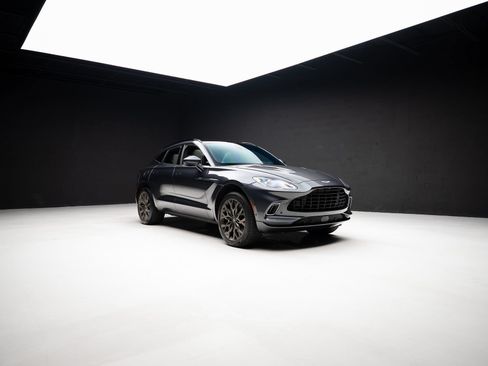 Used 2023 Aston Martin DBX AWD/4WD image 81