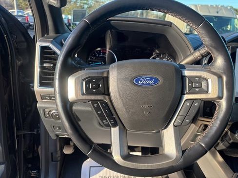 Used 2022 Ford F250 Platinum w/ Tremor Off-Road Package image 18