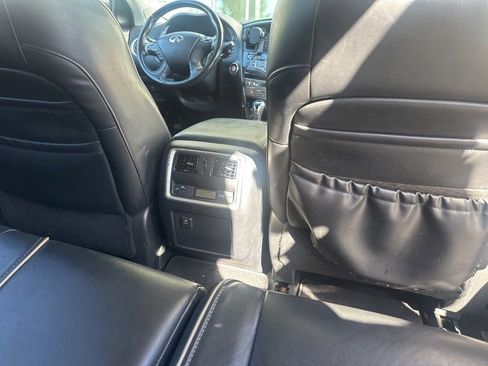 Used 2018 INFINITI QX60 FWD w/ Premium Package image 8