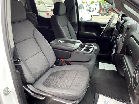 Used 2021 Chevrolet Silverado 1500 Custom image 16