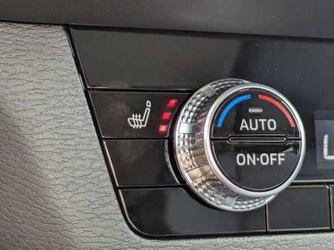 New 2026 Mitsubishi Outlander SE FWD image 23