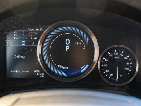 Used 2017 Lexus RC F w/ Premium Package image 17