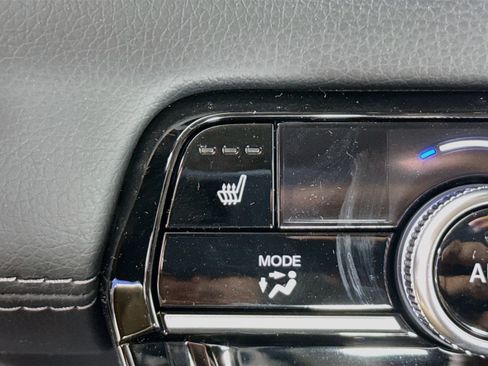 Certified 2025 Honda Pilot Touring image 25