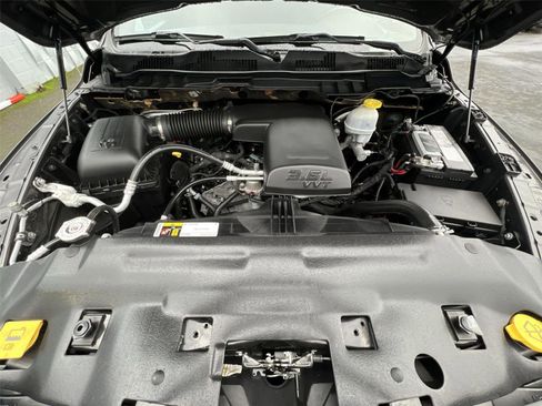 Used 2021 RAM 1500 Classic Warlock image 25