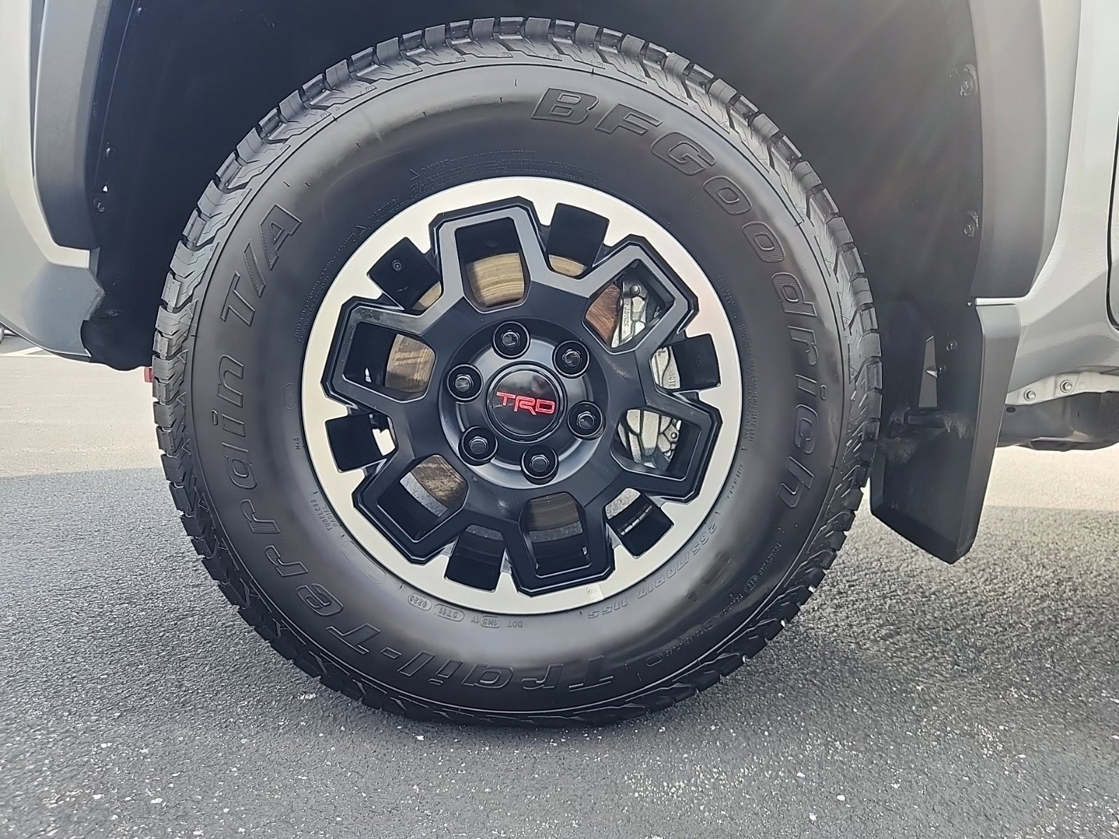 Used 2026 Toyota Tacoma TRD Off-Road AWD/4WD image 16