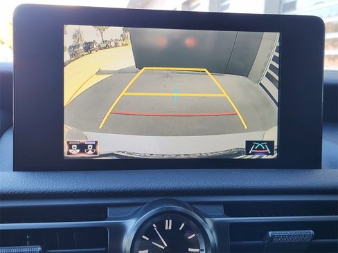 Used 2023 Lexus IS 300 w/ Comfort Package image 17