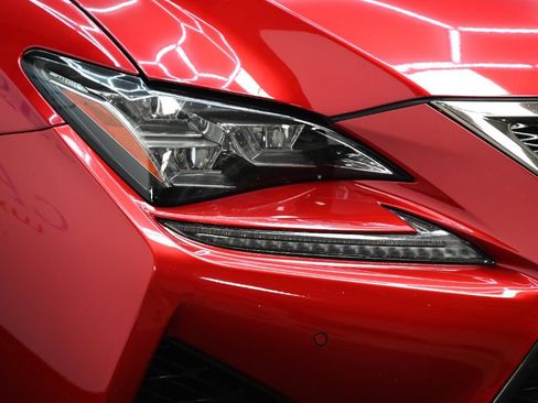 Used 2017 Lexus RC F RWD image 9