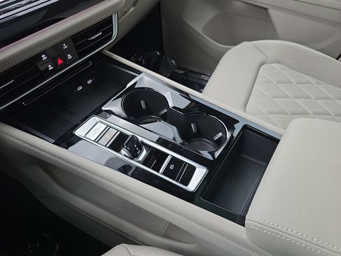 New 2026 Volkswagen Atlas SEL Premium R-Line AWD/4WD image 25