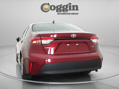 Certified 2026 Toyota Corolla LE FWD image 22